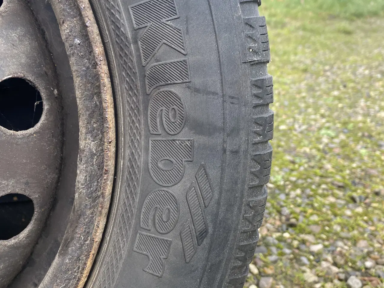 Billede 5 - Dæk på fælge passer til Peugeot 206+