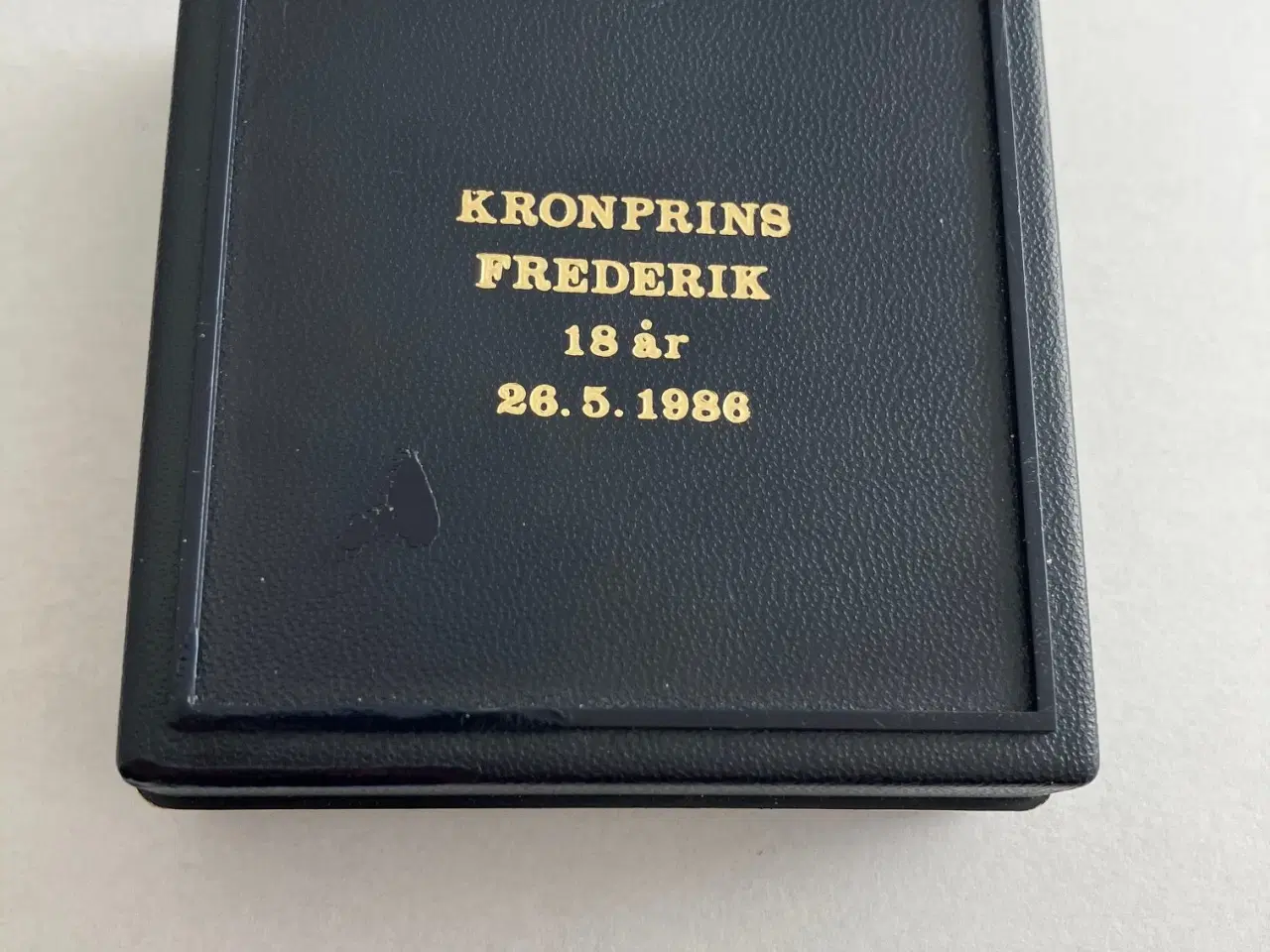 Billede 3 - 10 Kroner Kronprins Frederiks 18 års fødselsdag Sølvmønt