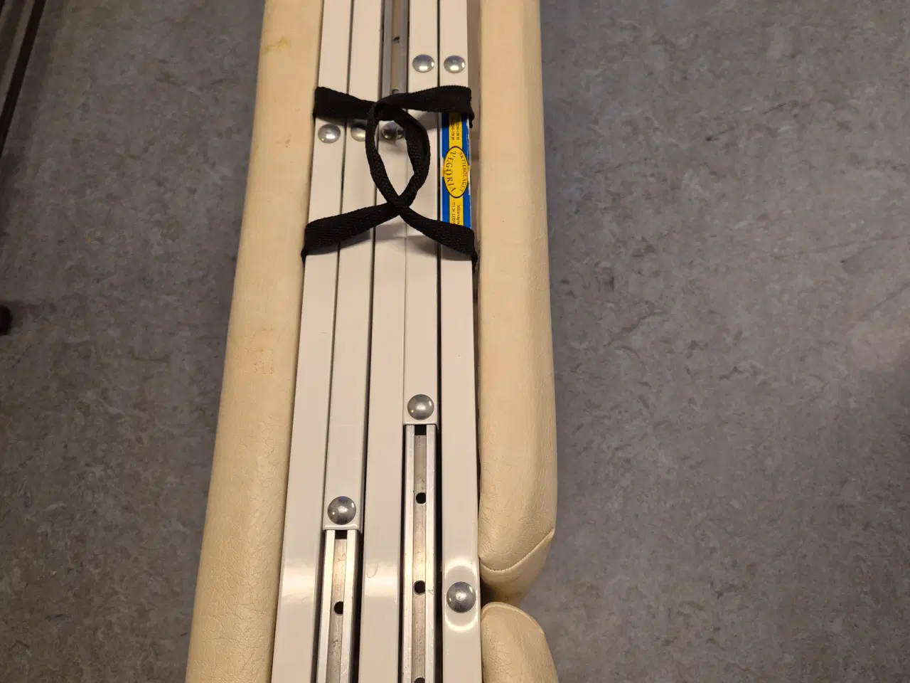 Billede 3 - Massagebriks - transportabel og i god stand.