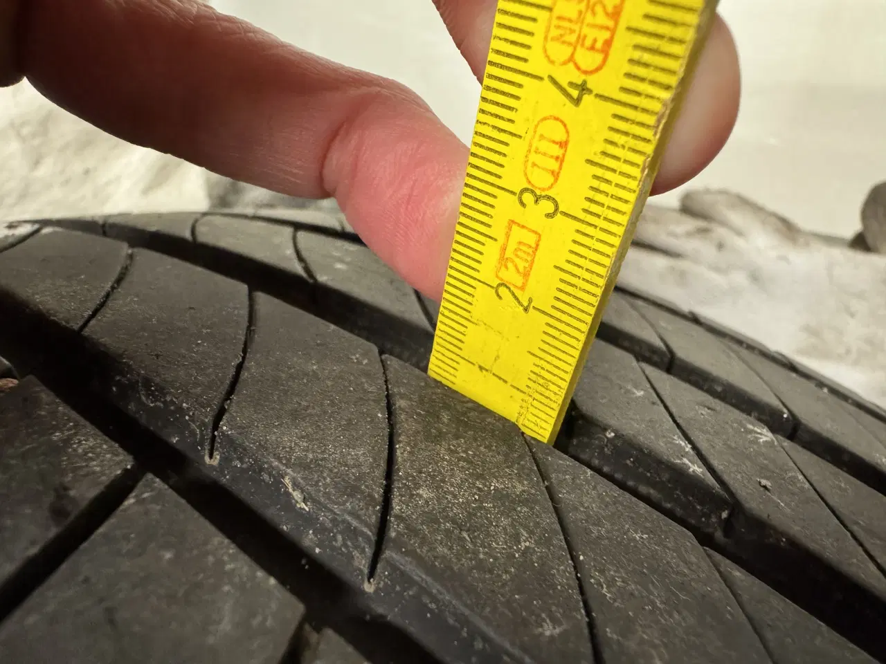 Billede 3 - Alufælge 16" Originale Hyundai m. Michelin dæk