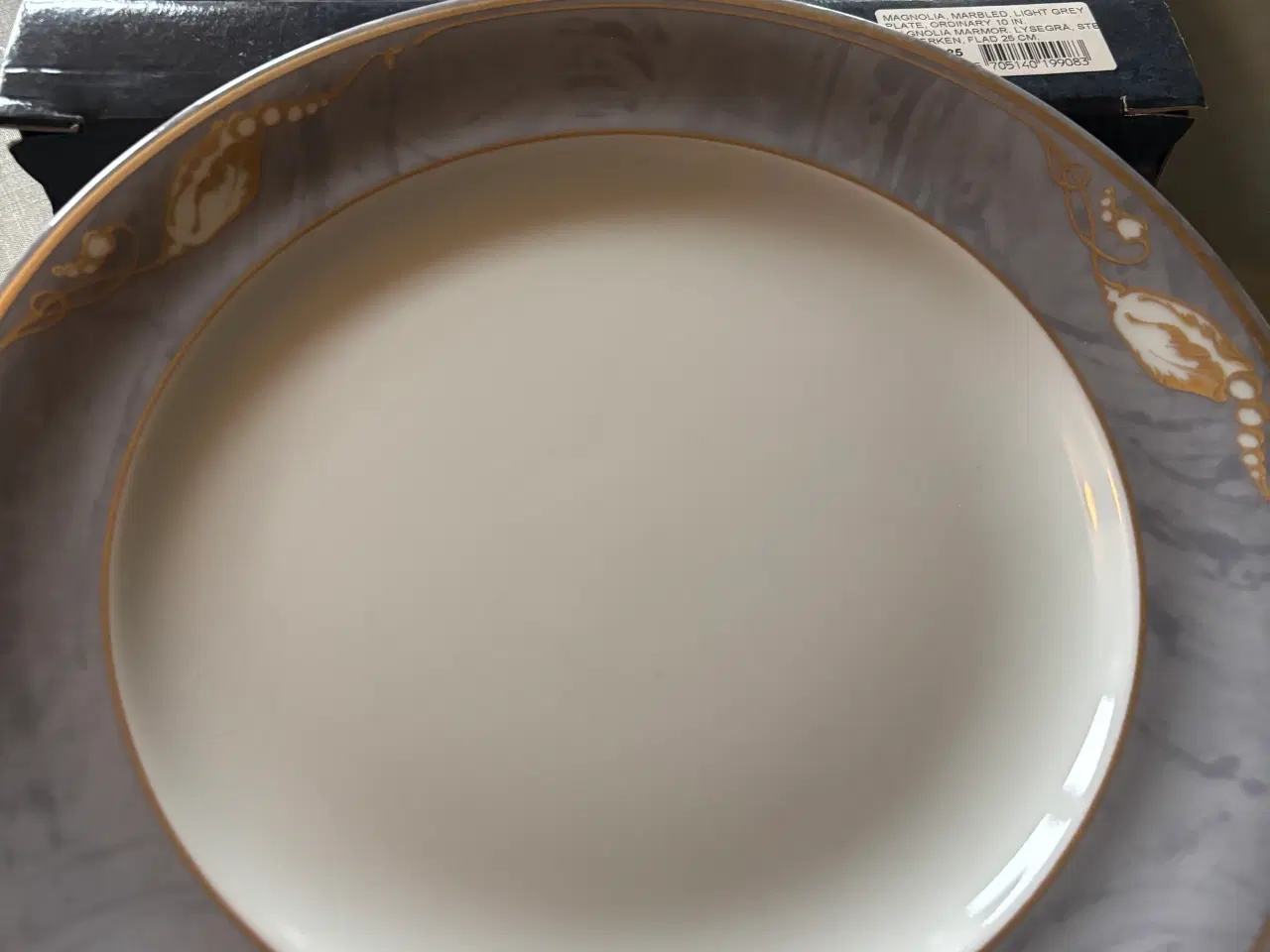 Billede 1 - Royal Copenhagen Grå magnolia