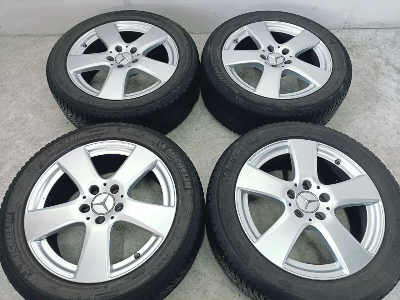 Billede 5 - 5x112 17" ET48,5 nav 66,6ø Mercedes vintersæt TPMS