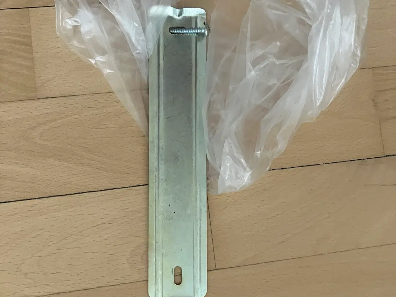 Billede 2 - Ophæng til badehåndklæder 