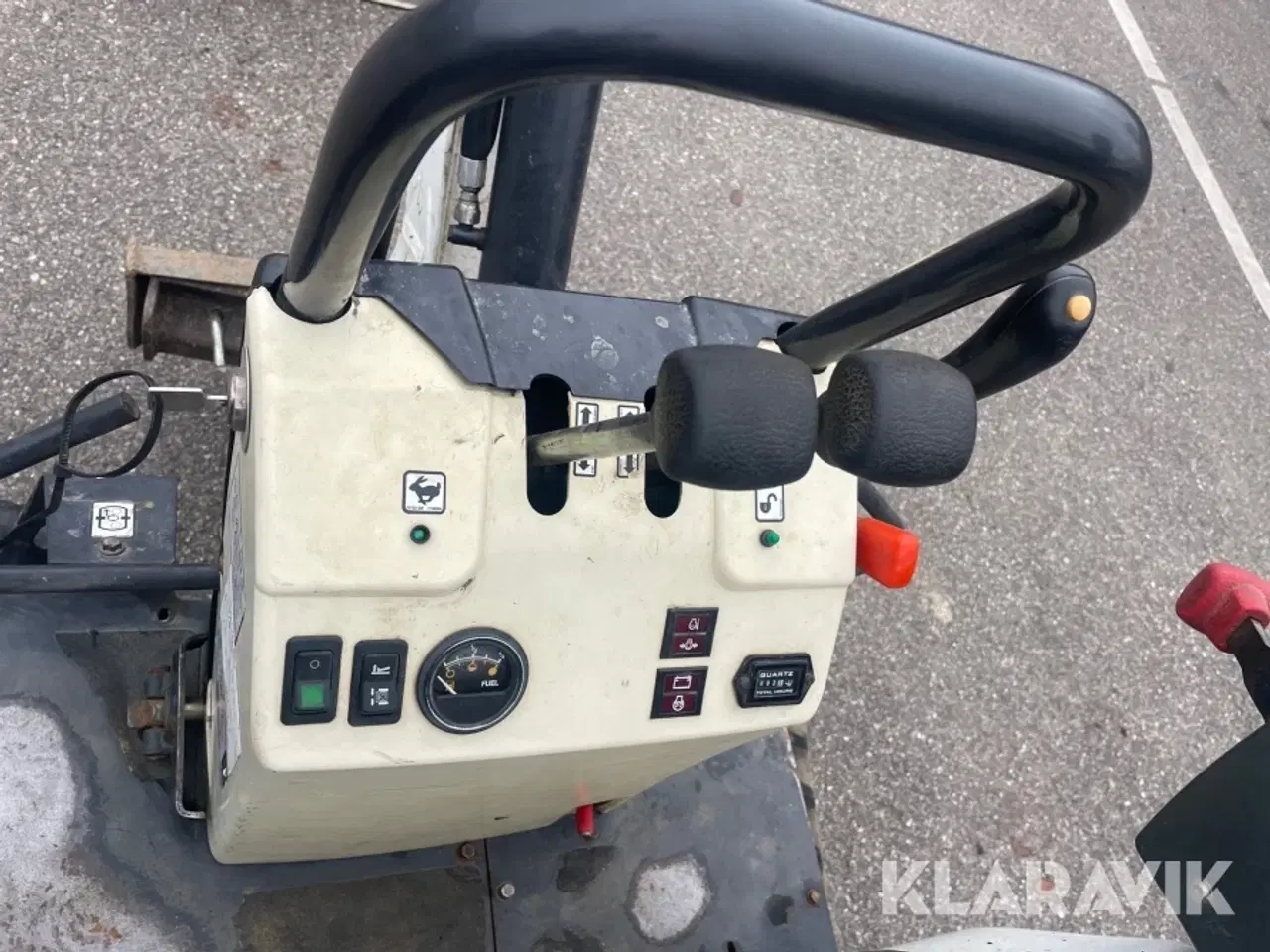 Billede 11 - Gravemaskine Bobcat E10 med skovlpakke