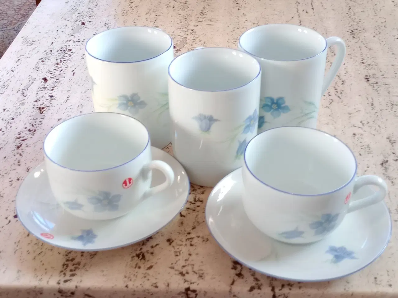 Billede 1 - Klokkeblomst Kaffesæt 8 kopper komplet samt 3 krus
