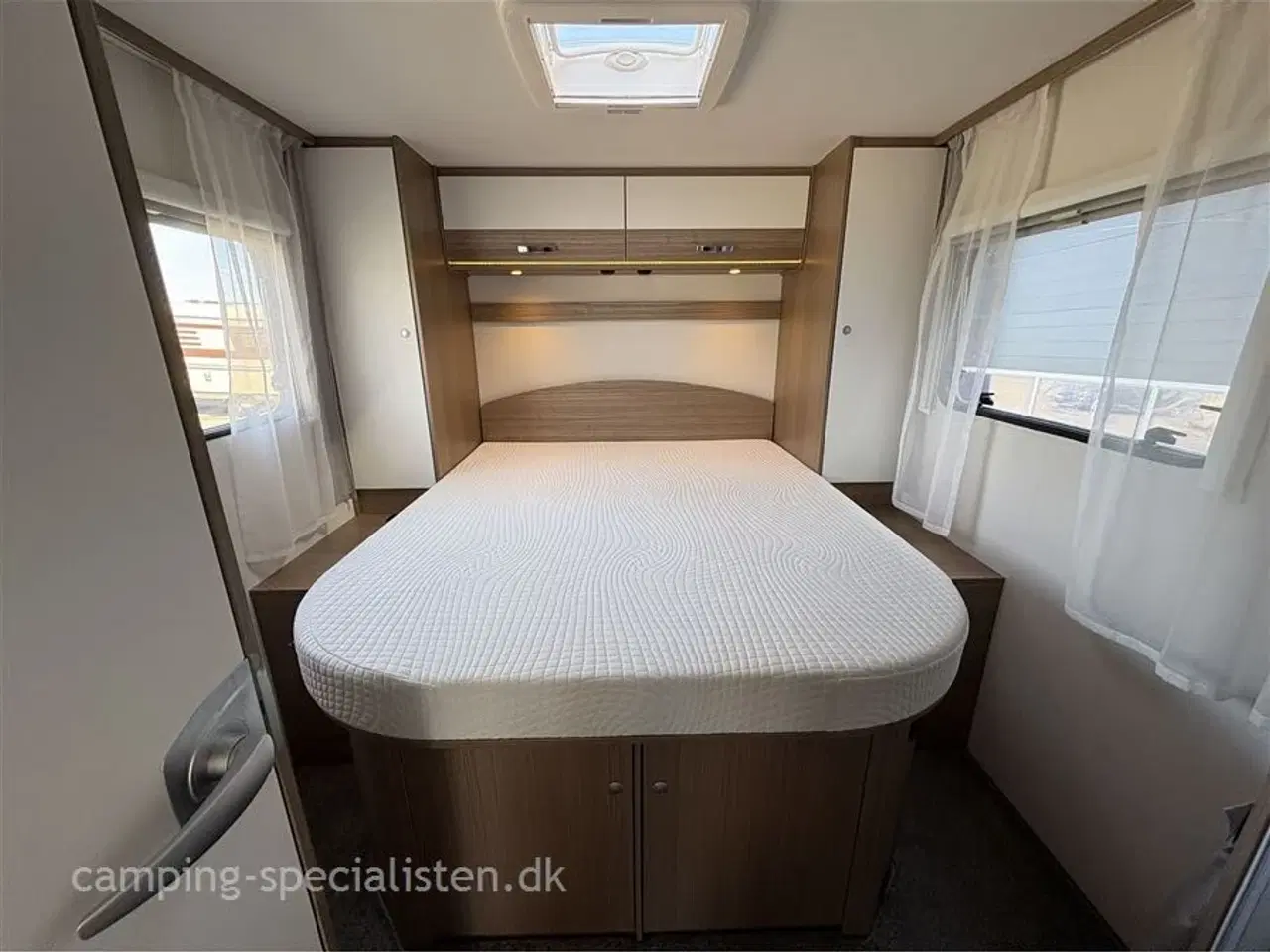Billede 12 - 2019 - Carado I 449   Carado I 449 2019 - Helintegreret autocamper - Se den nu hos Camping-Specialisten.dk