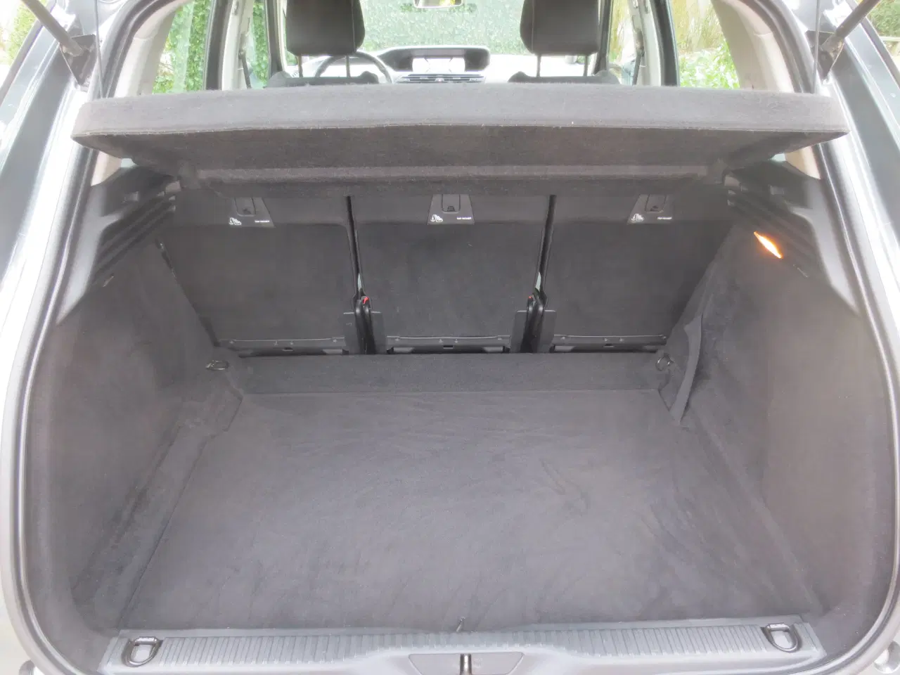 Billede 13 - Pæn Citroen C4 Picasso 1.2 i 130 Hk År 15 Nys, 