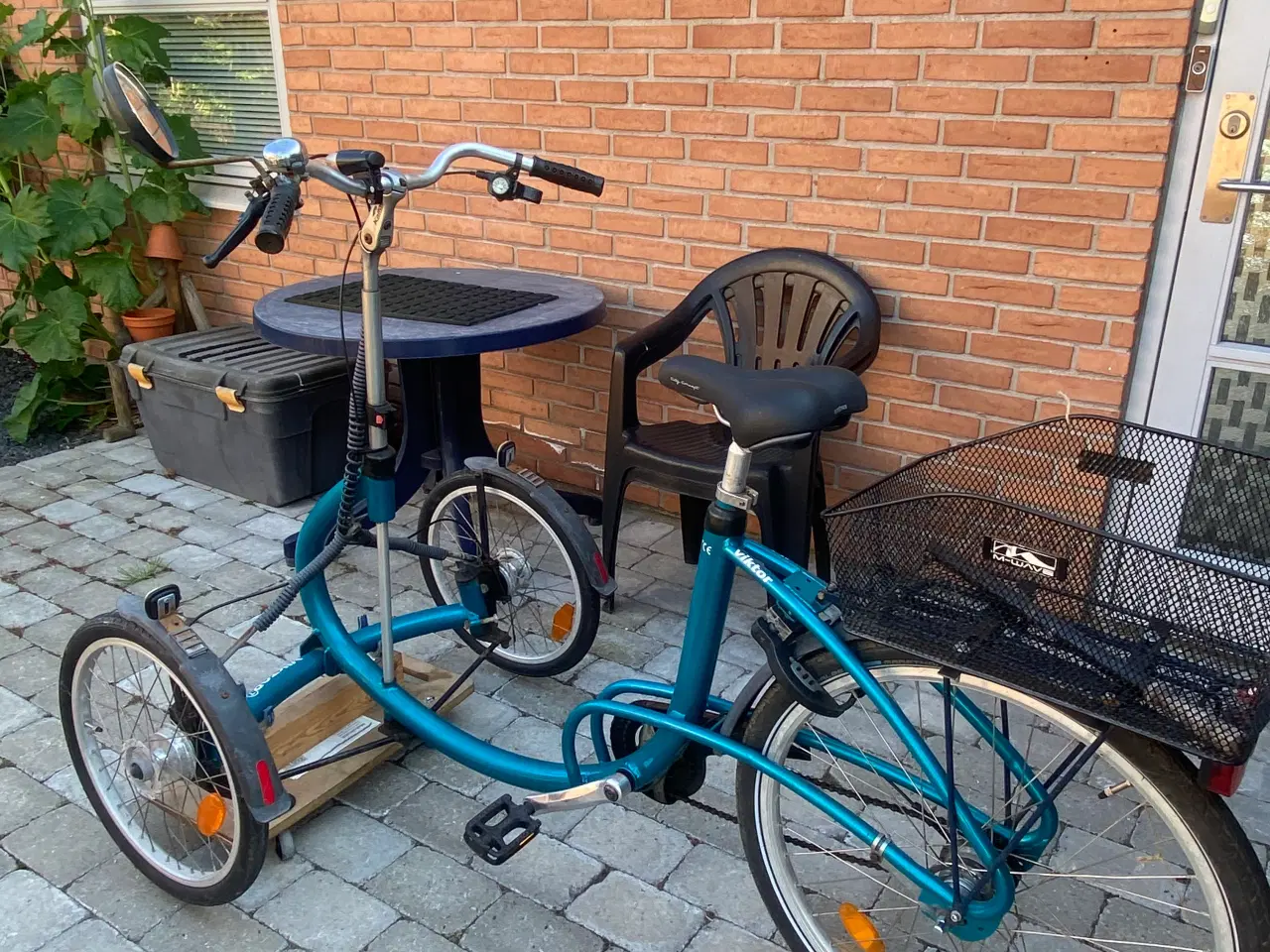 Billede 2 - Viktor Trehjulet voksencykel
