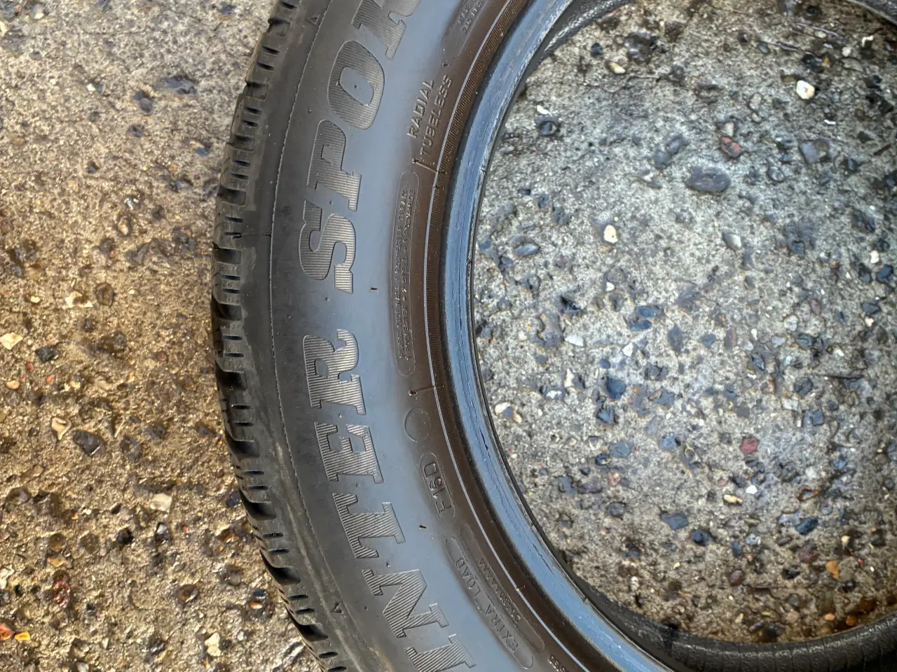 Billede 3 - 2 stk. kvalitets vinterdæk