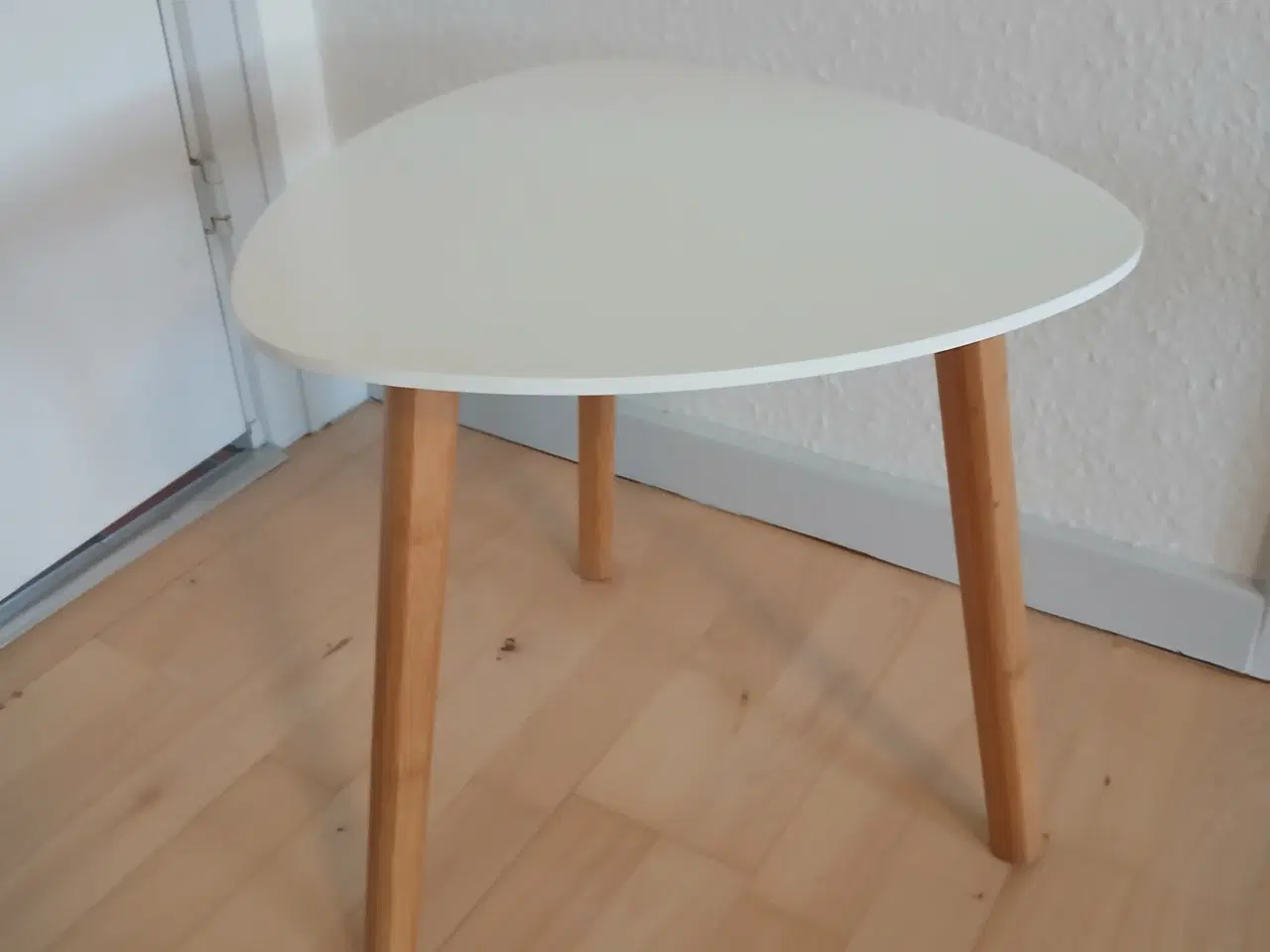 Billede 1 - Lille Hjørnebord