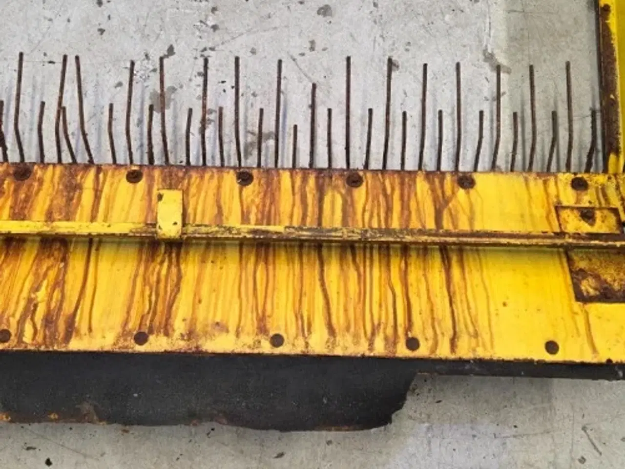 Billede 13 - New Holland 1550 Øverste Soldkasse 80336005