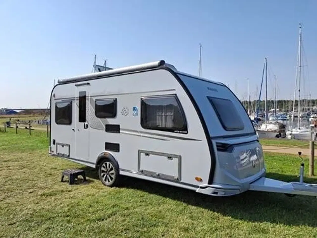 Billede 1 - Knaus Südwind 460 EU  - SOMMERTILBUD - Mover Kr: 1.- Spar 18.698