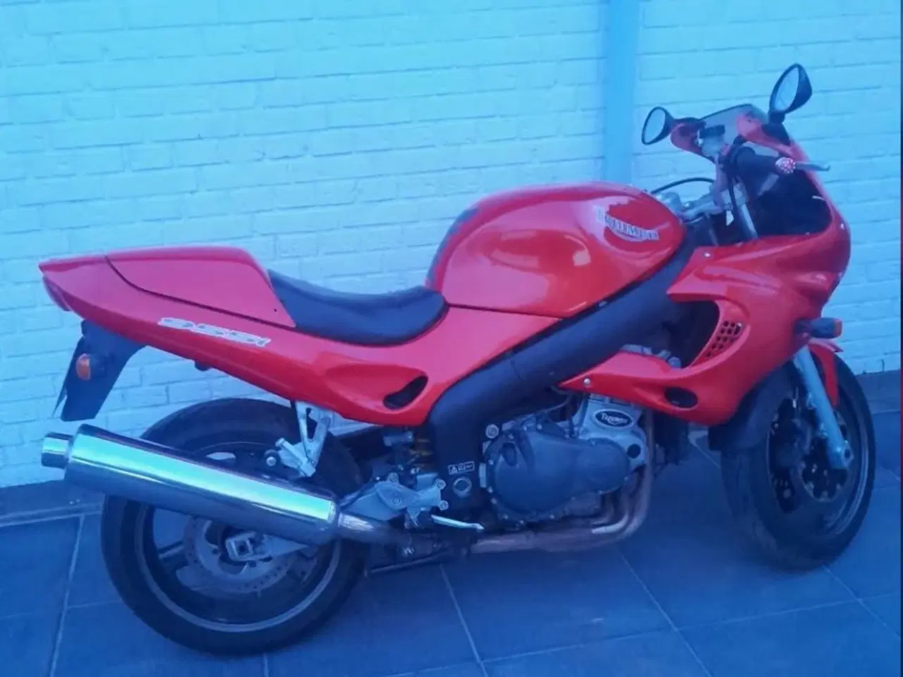 Billede 1 - Triumph Sprint 955 SR.