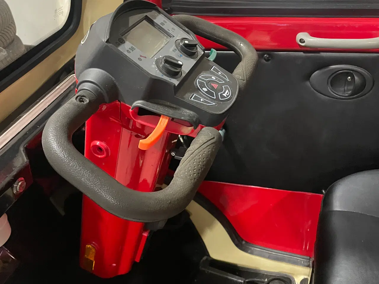 Billede 7 - Lukket El scooter Lindebjerg vi ønsker et bud.