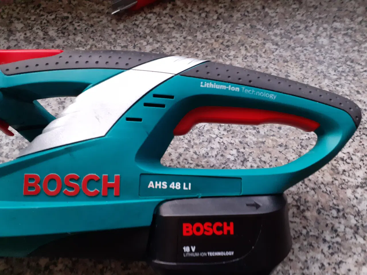 Billede 2 - BOSCH BATTERI HÆKKEKLIPPER