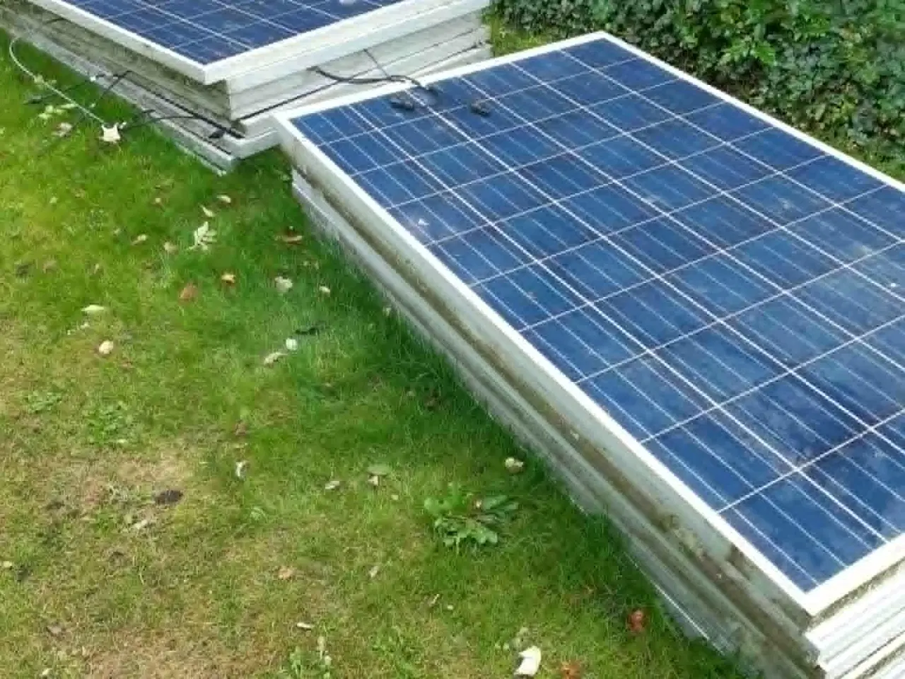 Billede 1 - Solceller - 16 brugte netop nedtaget
