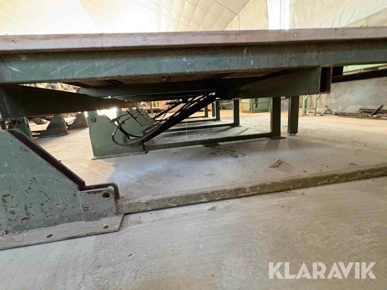 Billede 7 - Vendeborde med hydraulik station 2 borde.