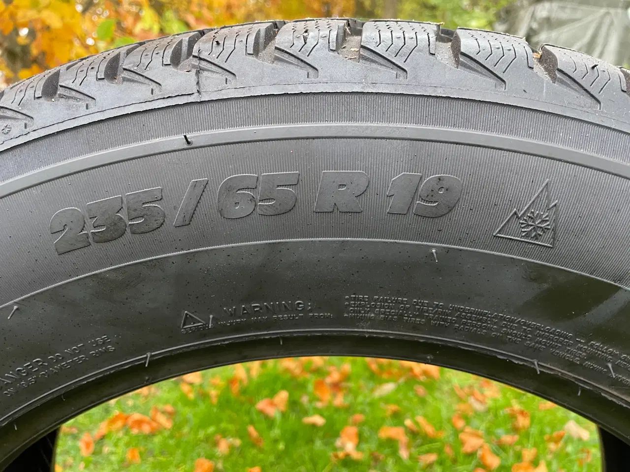 Billede 5 - Michelin Alpin LA2 - 235/65-R19