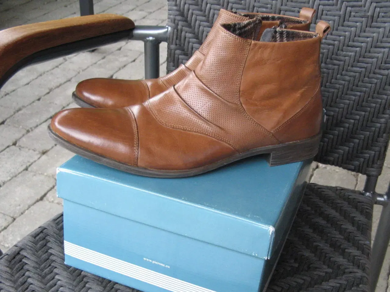 Billede 1 - Støvletter, Pier One - NYE, str. 44