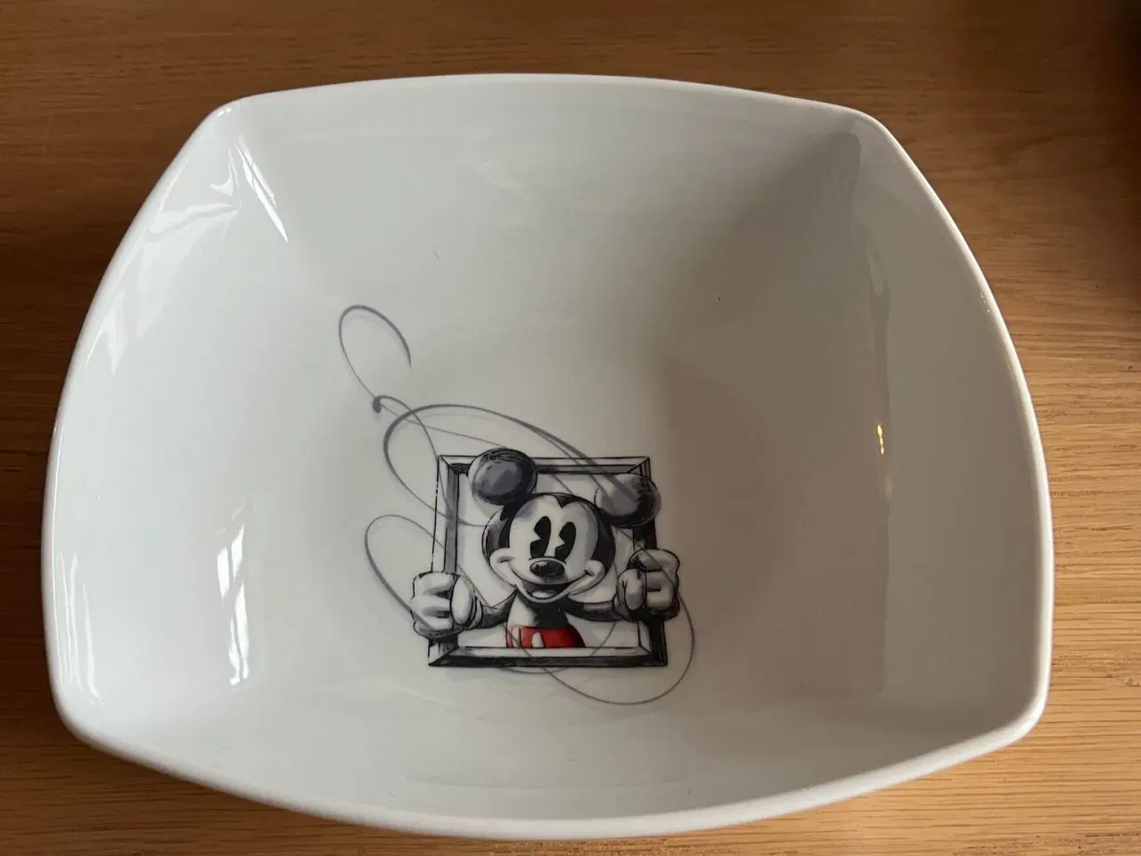 Billede 3 - Mickey Mouse service fra Firkløver.