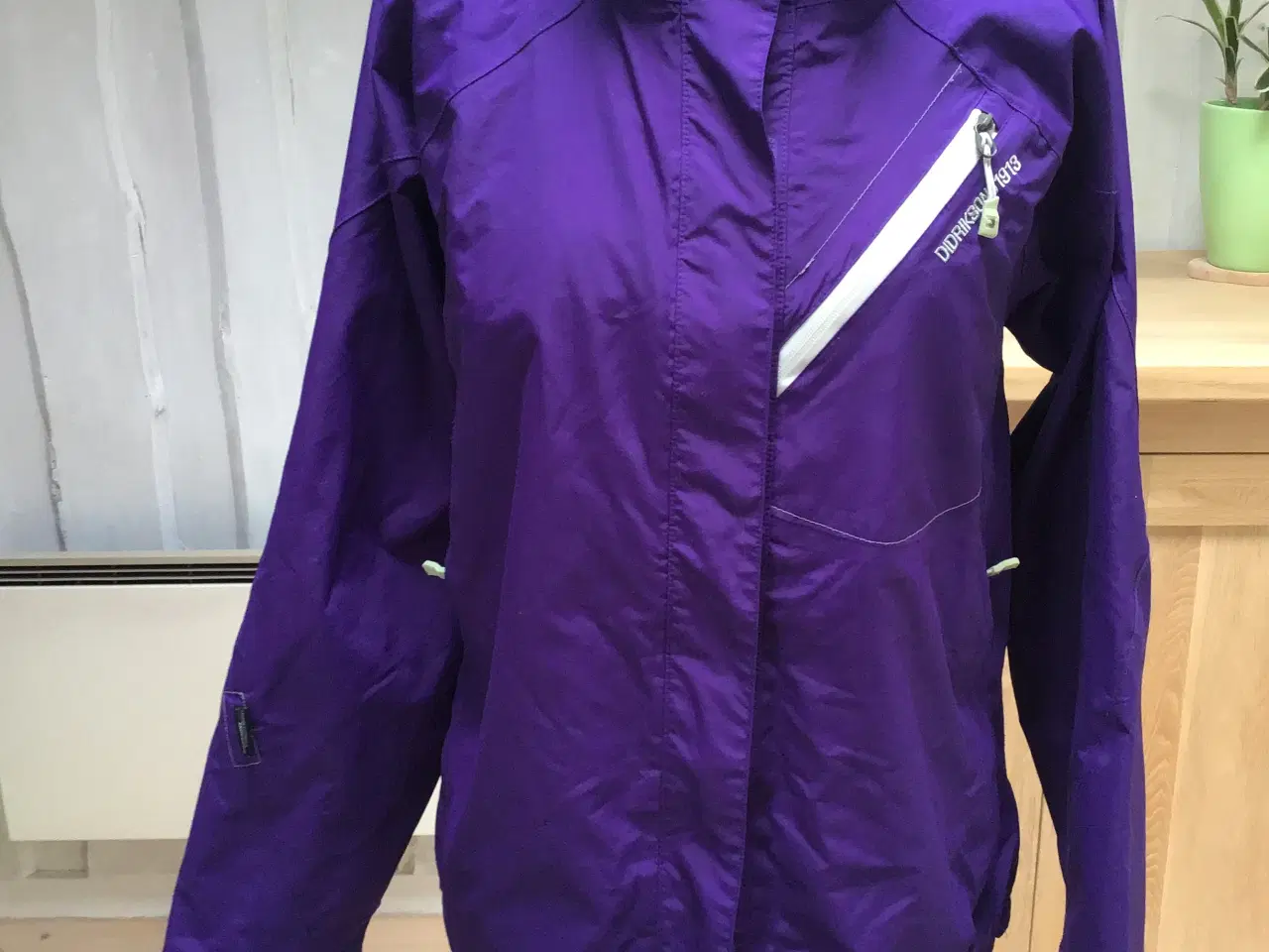 Billede 1 - Didrikson windbreaker str 40