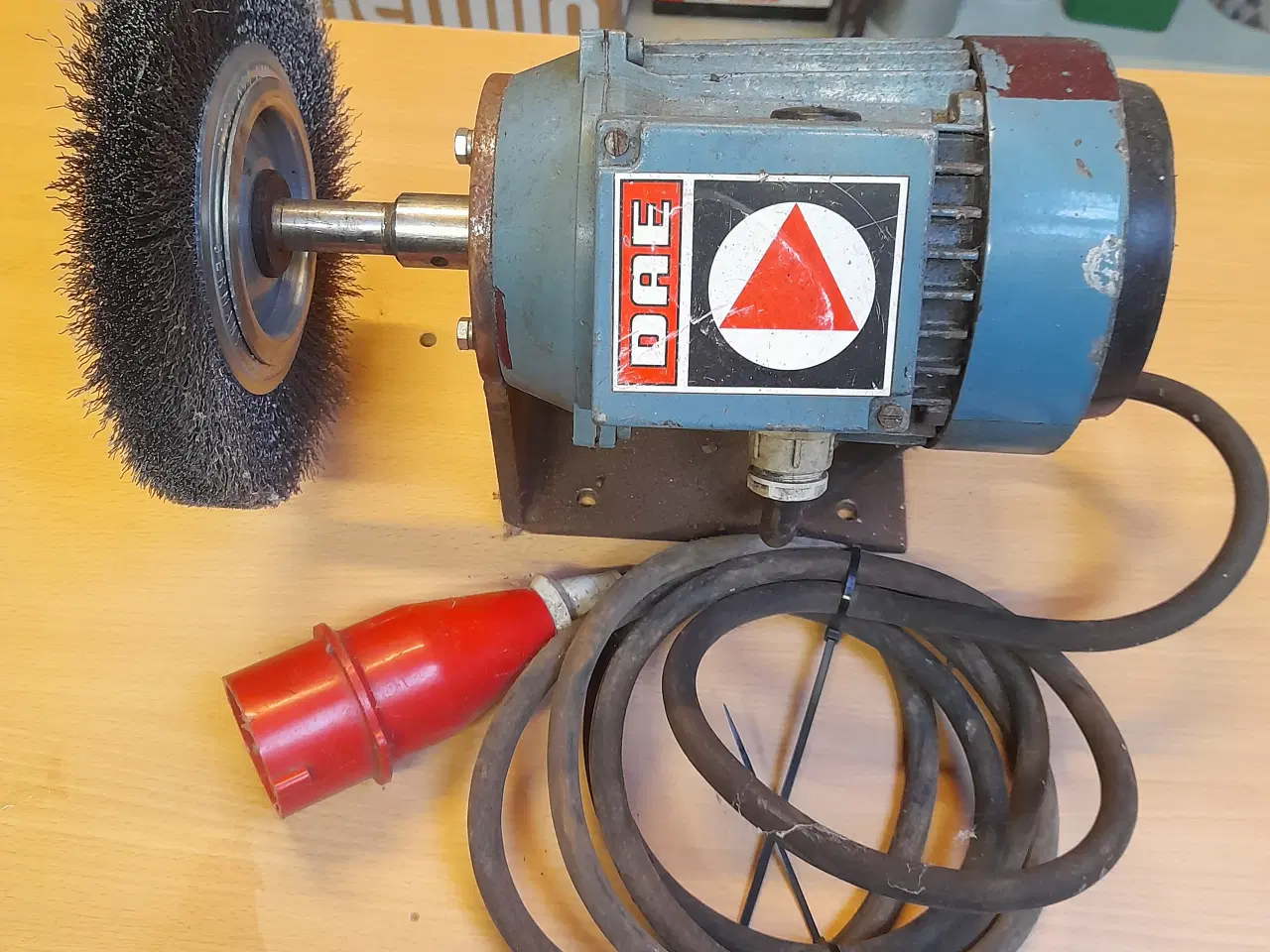 Billede 1 - Stålnørste  380v motor