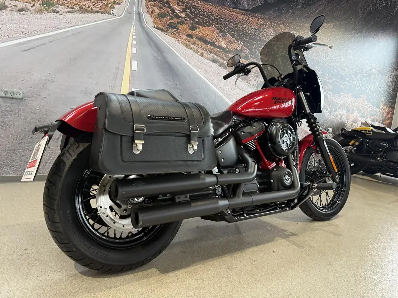 Billede 2 - Harley-Davidson FXBB Street Bob 107"