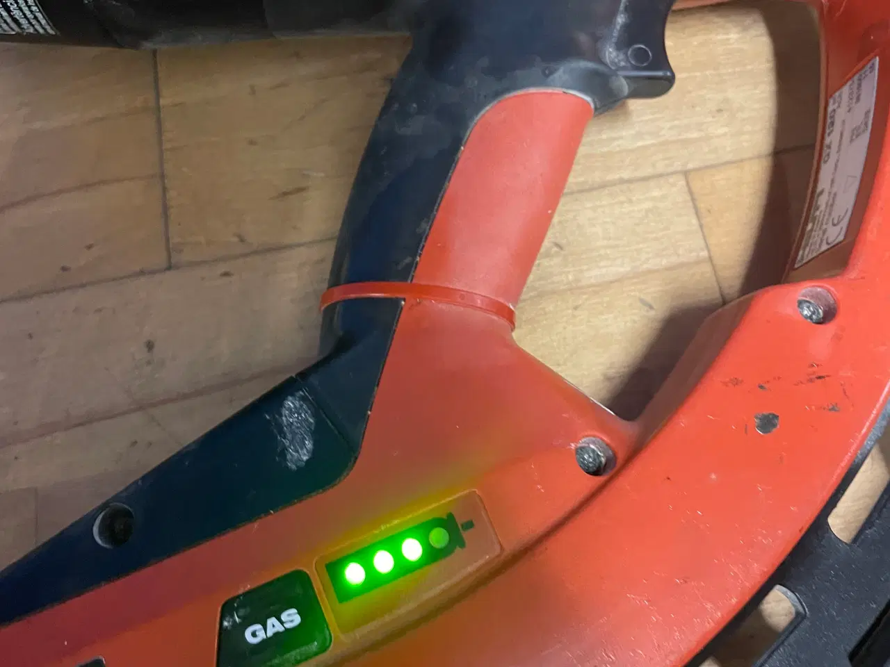 Billede 6 - Hilti sømpistol 