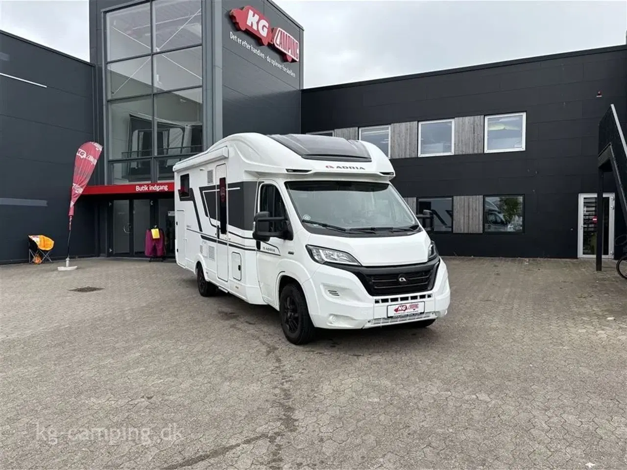 Billede 1 - 2022 - Adria Matrix Plus 670 SL   Adria Matrix Plus 670 SL – 2022-model i topklasse!