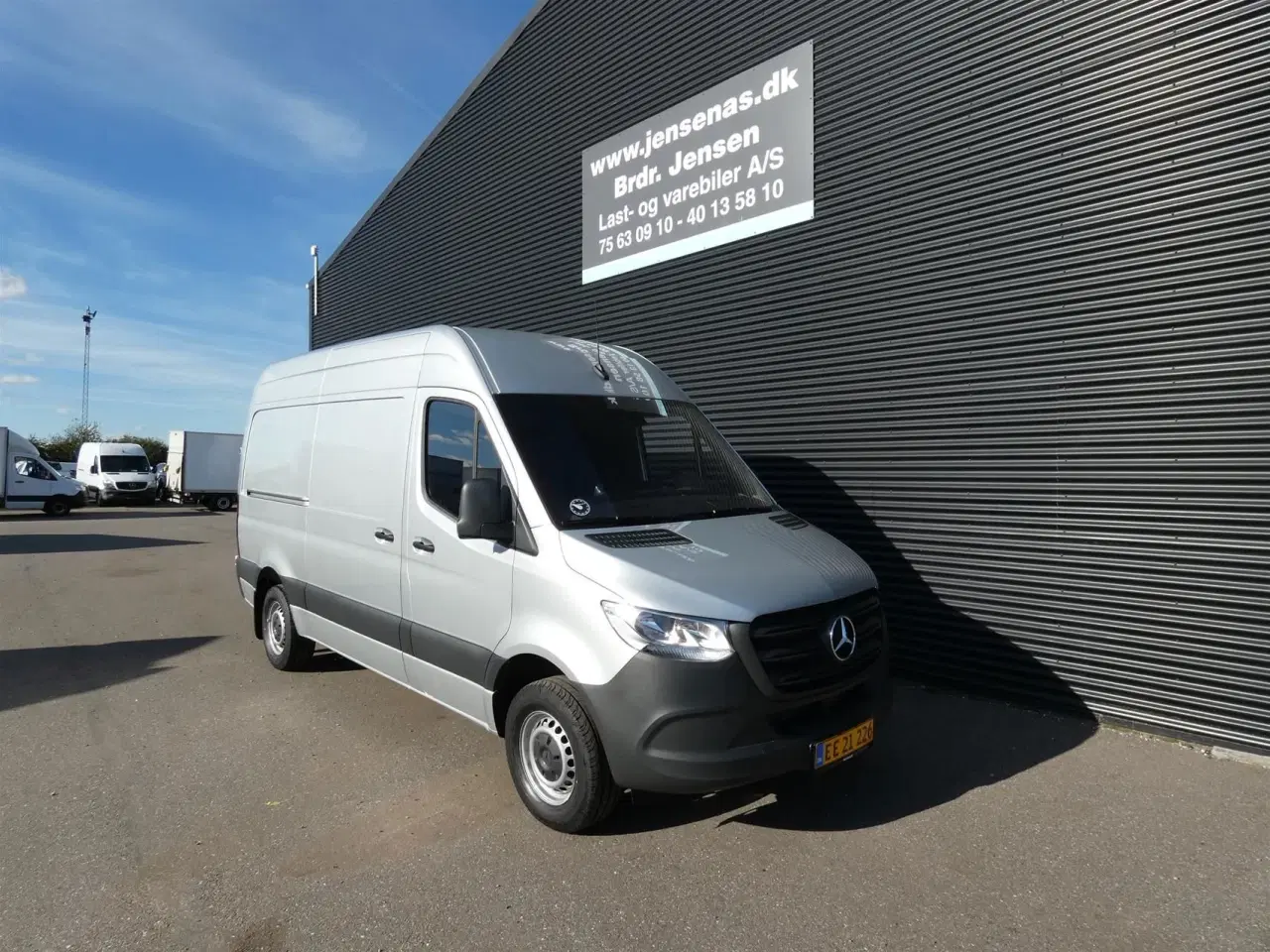 Billede 1 - Mercedes-Benz Sprinter 317 2,0 CDI A2 H2 RWD 9G-Tronic 170HK Van Aut.