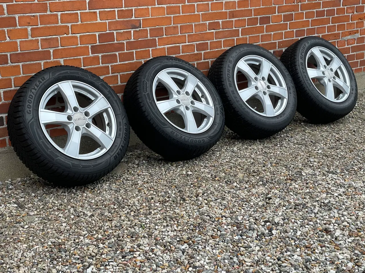 Billede 4 - Alufælge, 16" 205 / 60 / R16, krydsmål 5 x 112, vi