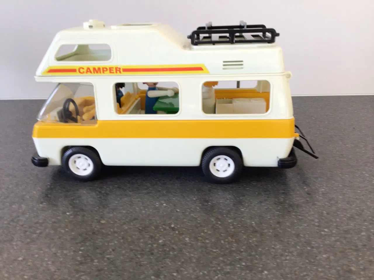 Billede 3 - Playmobil campingbus