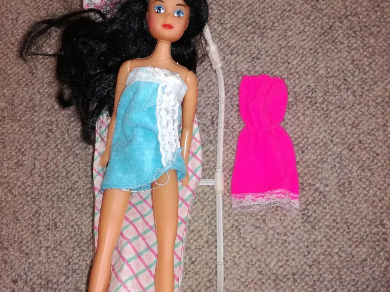 Billede 1 - Hængekøje med barbie