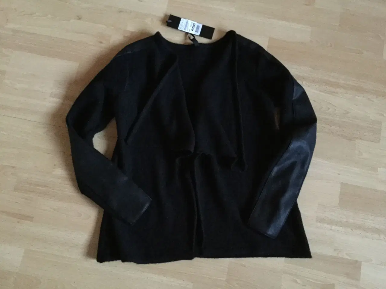 Billede 3 - *Ny* IMITZ  cardigan / jakke str. 38