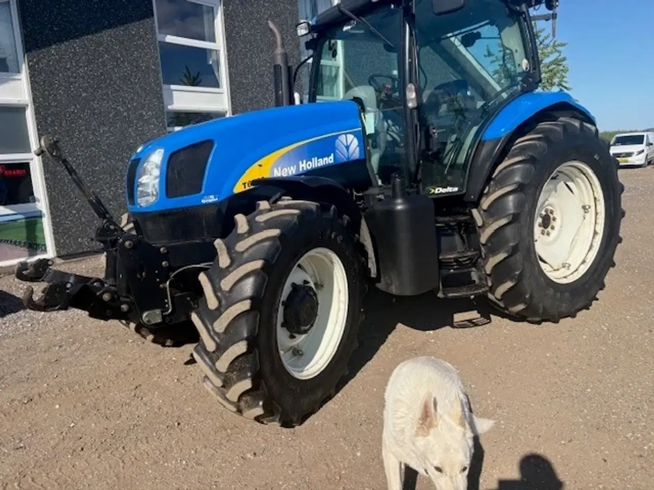 Billede 1 - New Holland T 6050 DK. BARE FLOT M FRONTLIFT