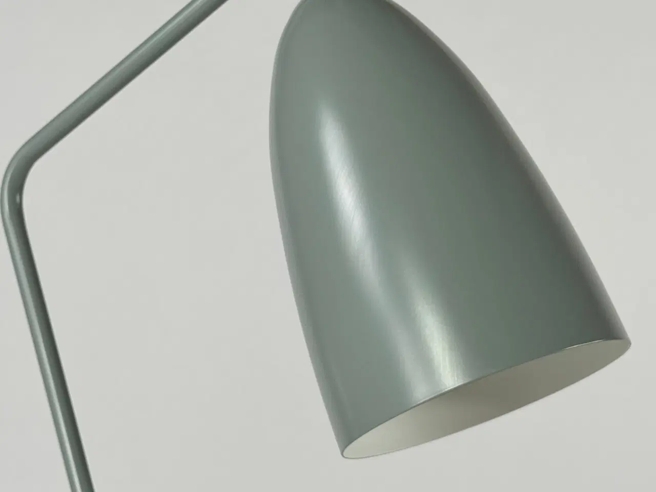 Billede 5 - GUBI Gräshoppa Gulvlampe – Støvet blå