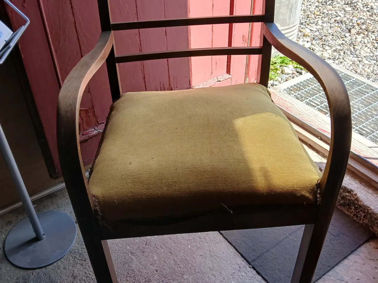 Billede 1 - Gammel stol
