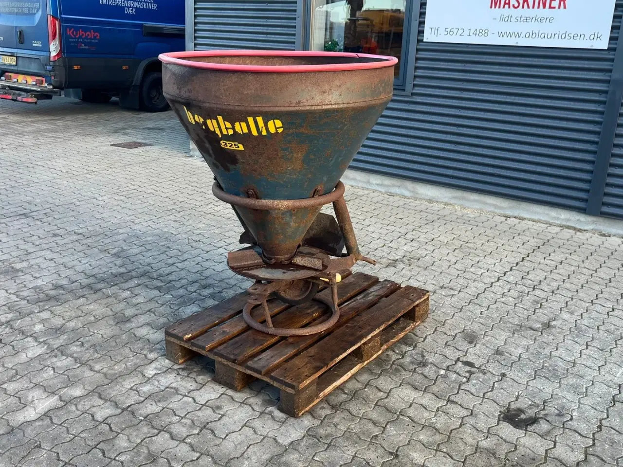 Billede 2 - Bøgballe 325 lille fin gødning spreder