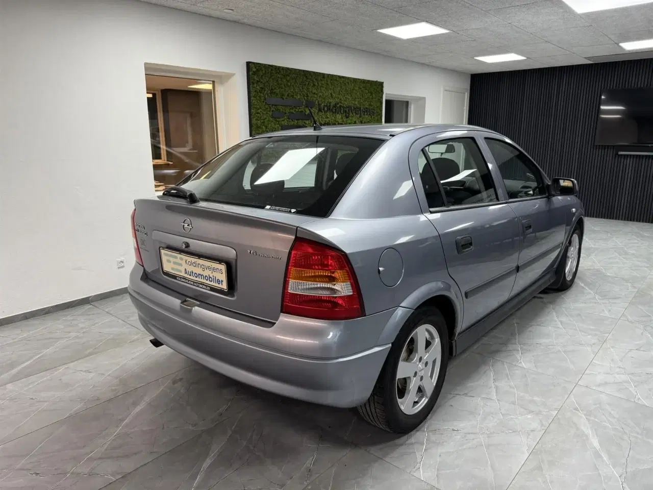 Billede 4 - Opel Astra 1,6 Twinport 103HK 5d