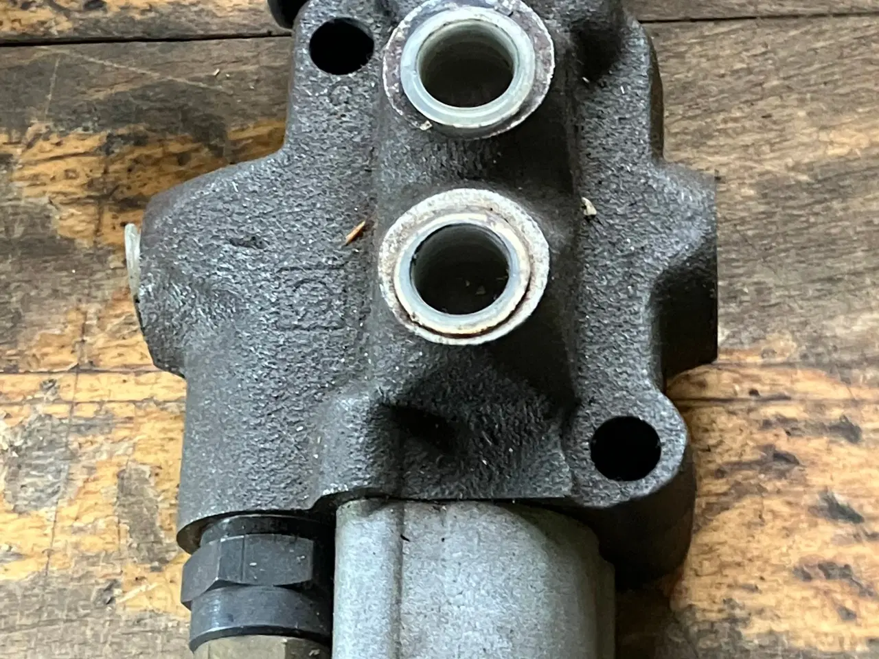 Billede 1 - Olie motor - ventil batteri og drøvle vintil