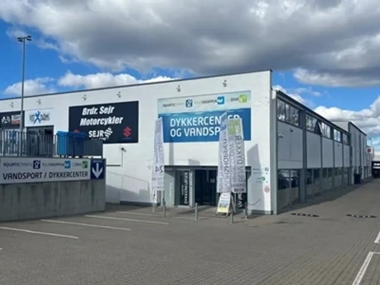 Billede 1 - Stor eksponering langs Viborgvej