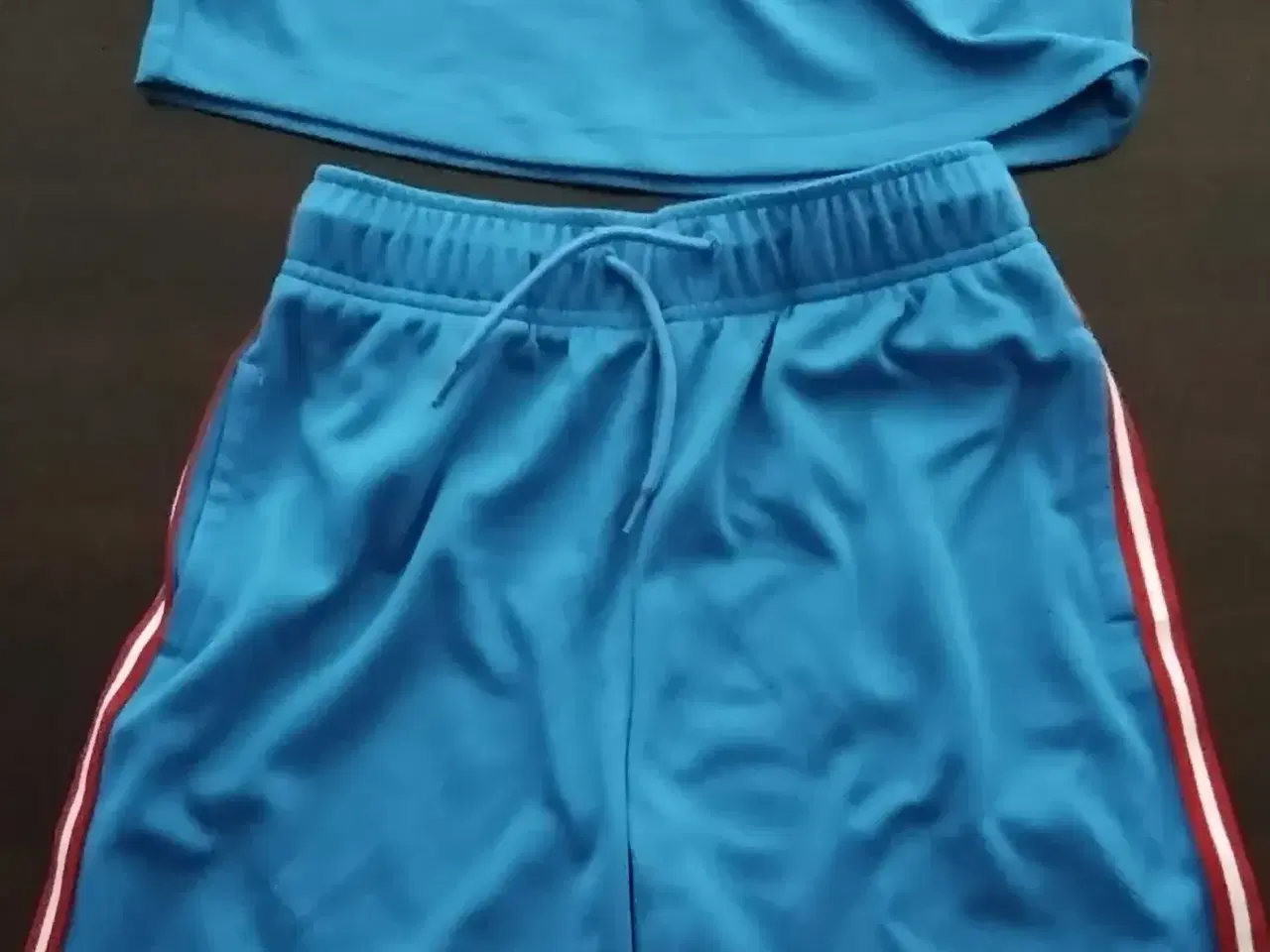 Billede 1 - Basketsæt str134