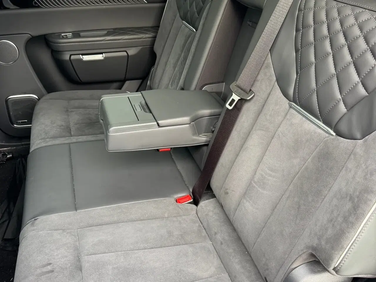 Billede 6 - Hongqi E-HS9 84 Comfort