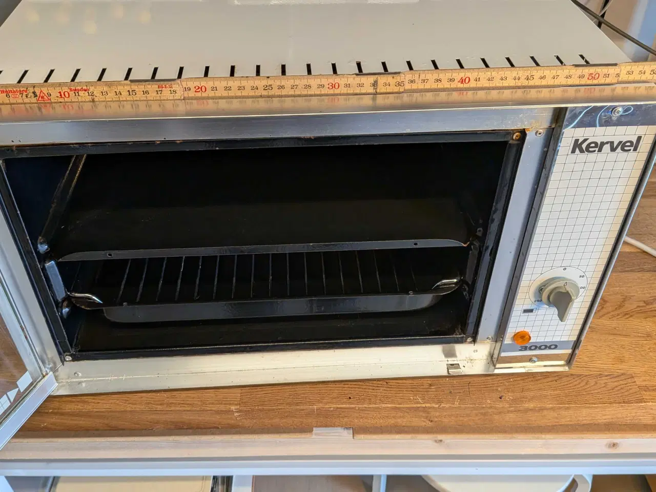 Billede 4 - Bordovn - pæn og ren