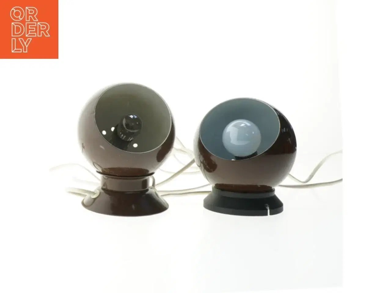 Billede 1 - To kugleformede bordlamper (str. 13 og 15 cm)
