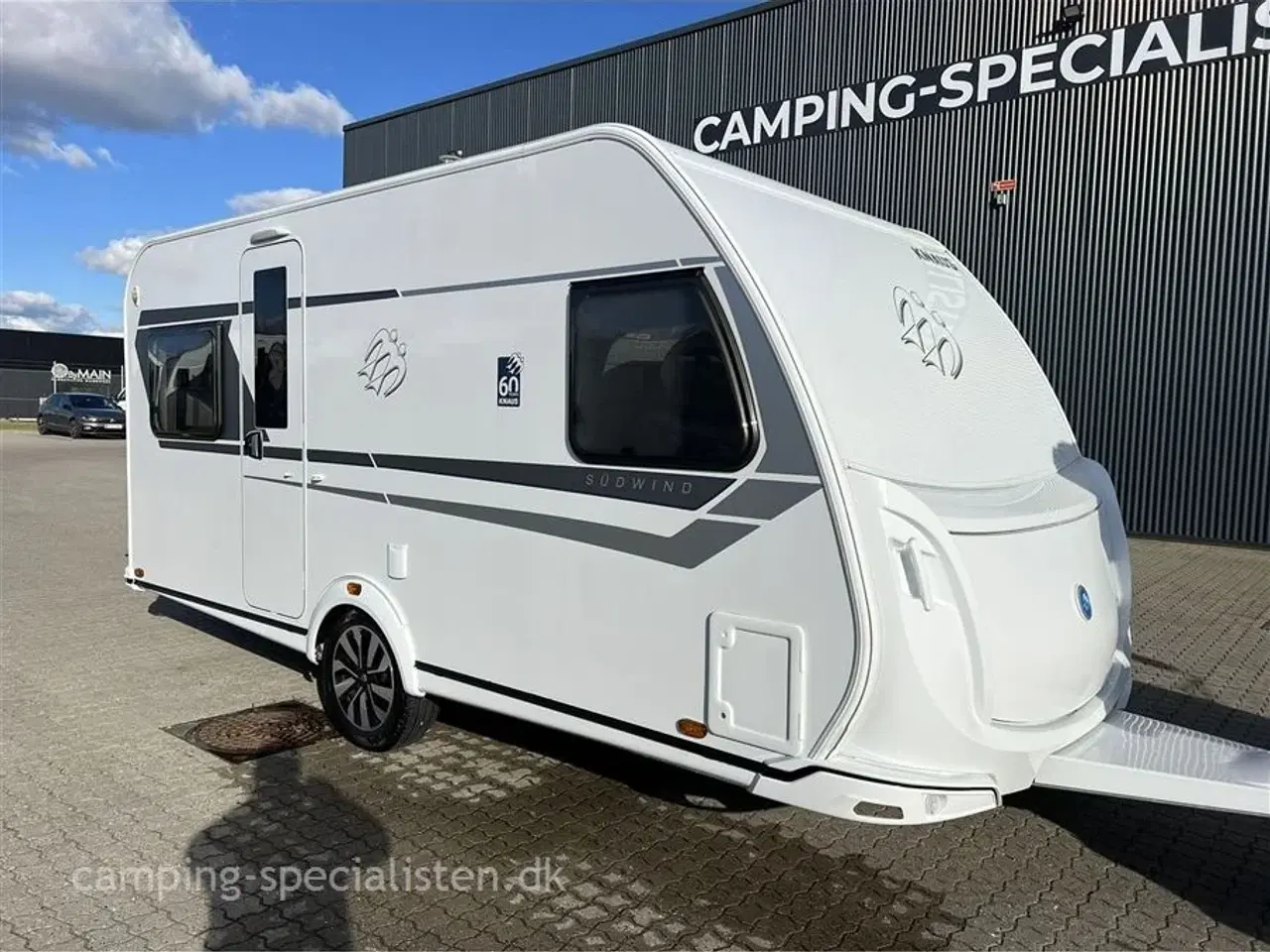 Billede 2 - 2021 - Knaus Südwind 450 FU "60 Years"   2021 Knaus Sudwind  60 Years 450 FU - Se den nu hos Camping-Specialisten i Silkeborg