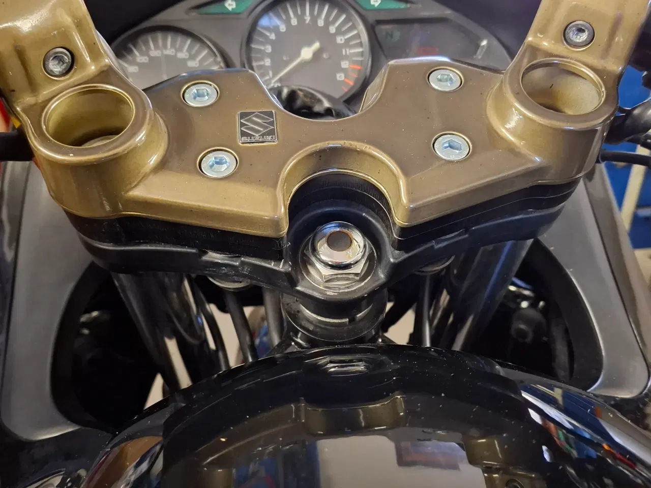 Billede 2 - Styrforhøjer suzuki gsx/f