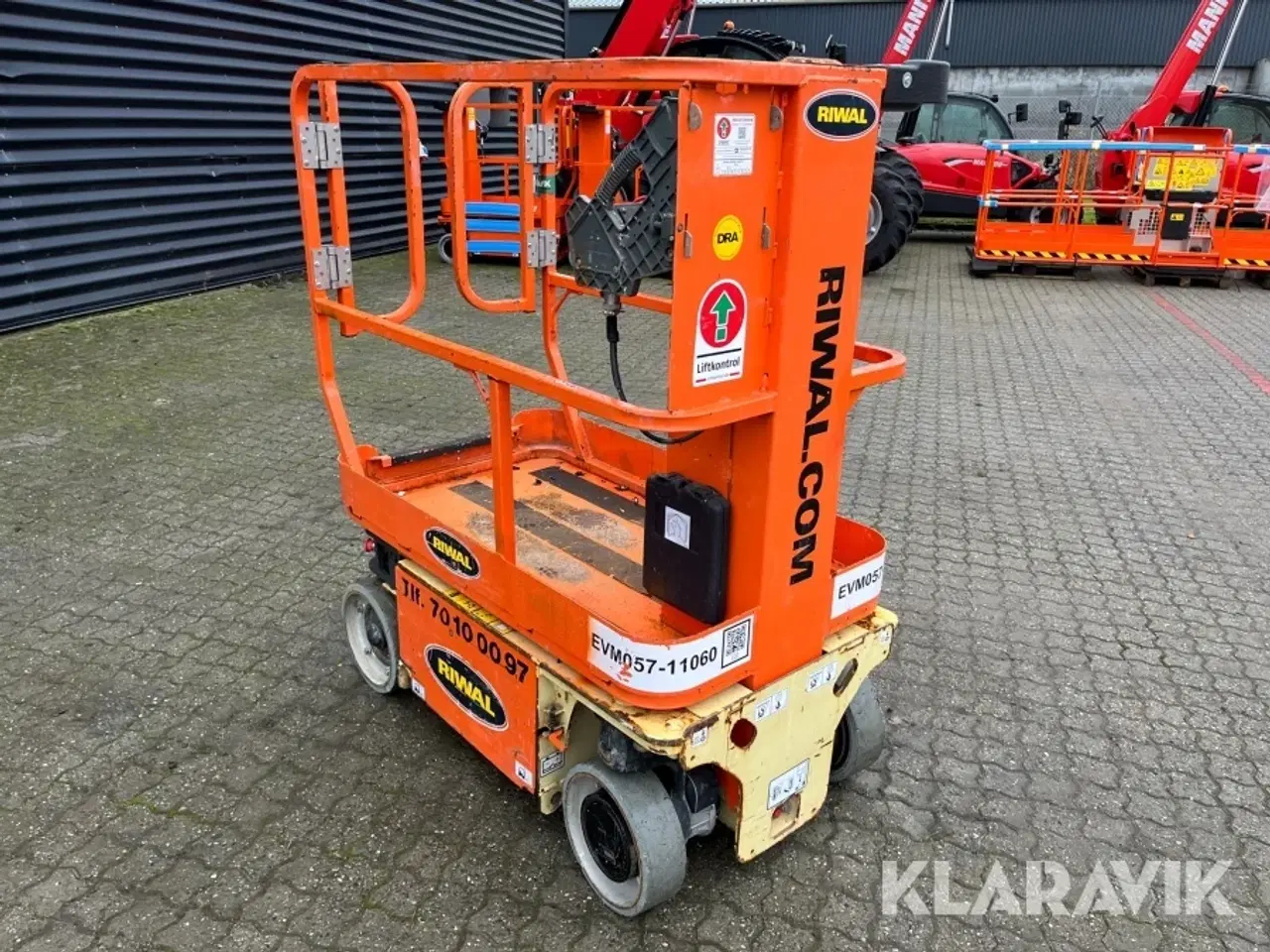 Billede 2 - Søjlelift JLG 1230ES