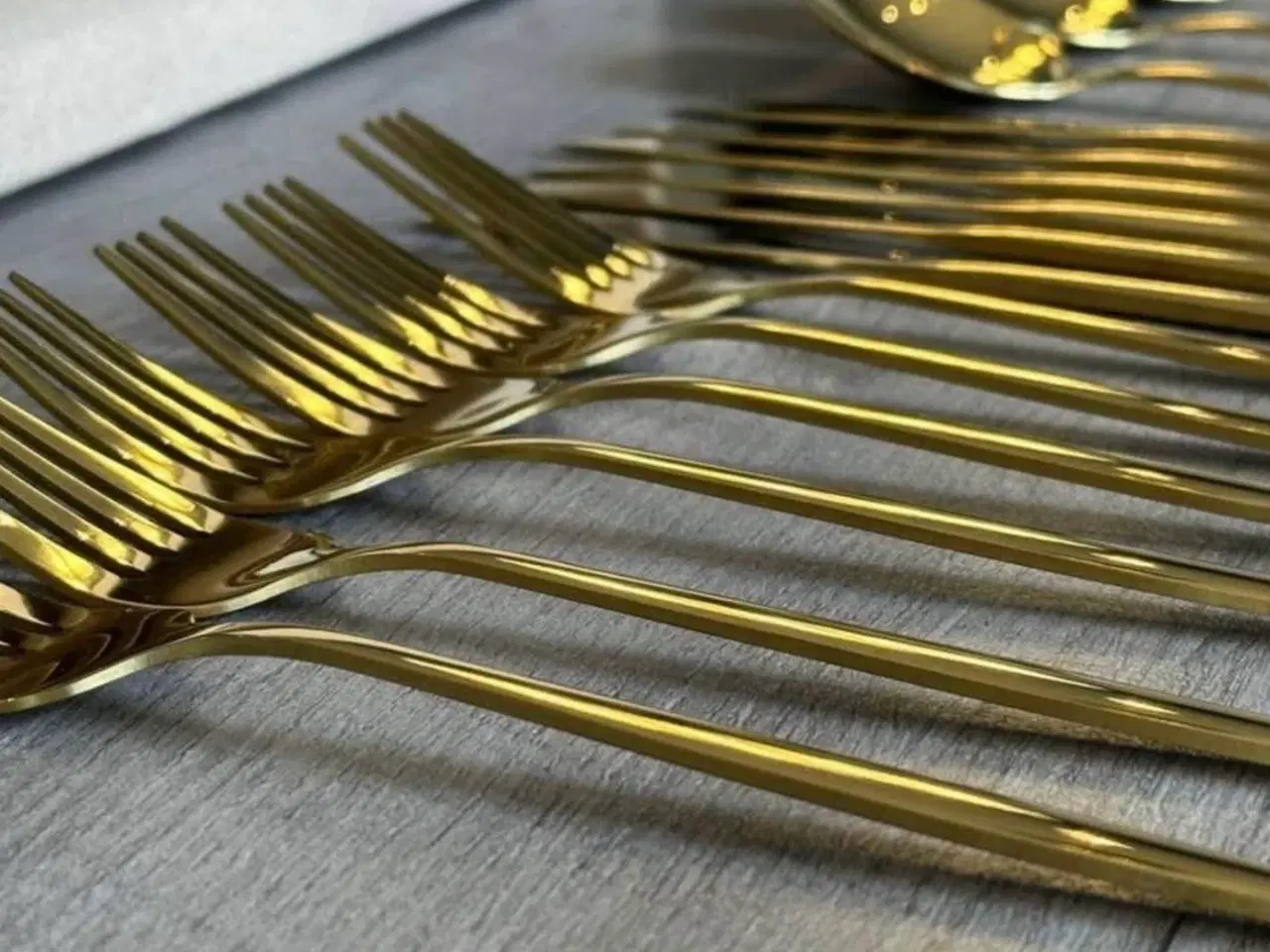 Billede 3 - Udlejning af guldbestik