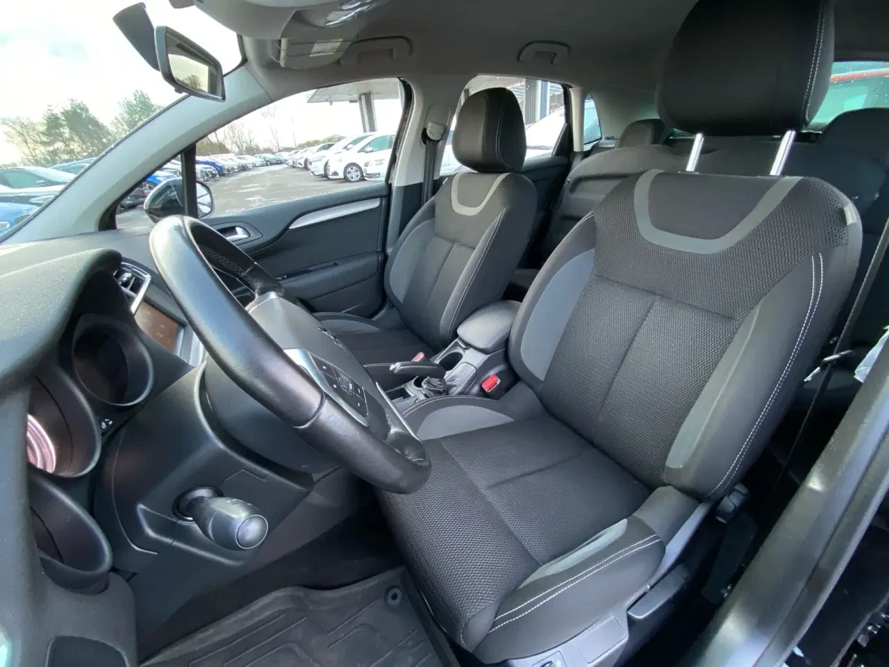 Billede 7 - Citroën C4 1,6 Blue HDi Cool start/stop 100HK 5d